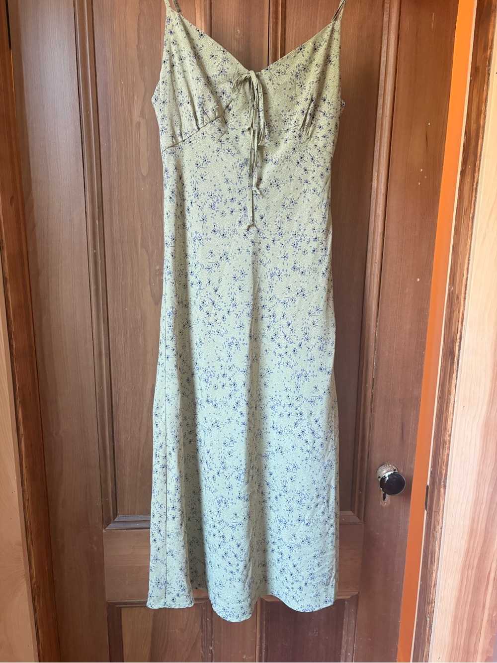 La Hearts Pale Green Floral Midi Dress